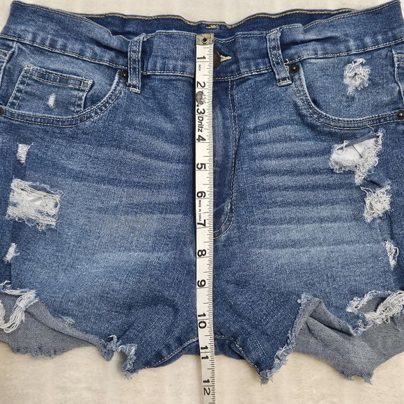 BOGO Free🦋 Aeropostale High Rise Midi Distressed Denim Shorts - Picture 9 of 13